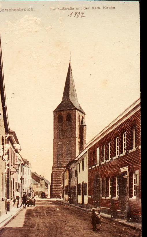 Historische Postkarte von 1907: Blick die Hochstraße hinunter auf den Turm von St. Andreas