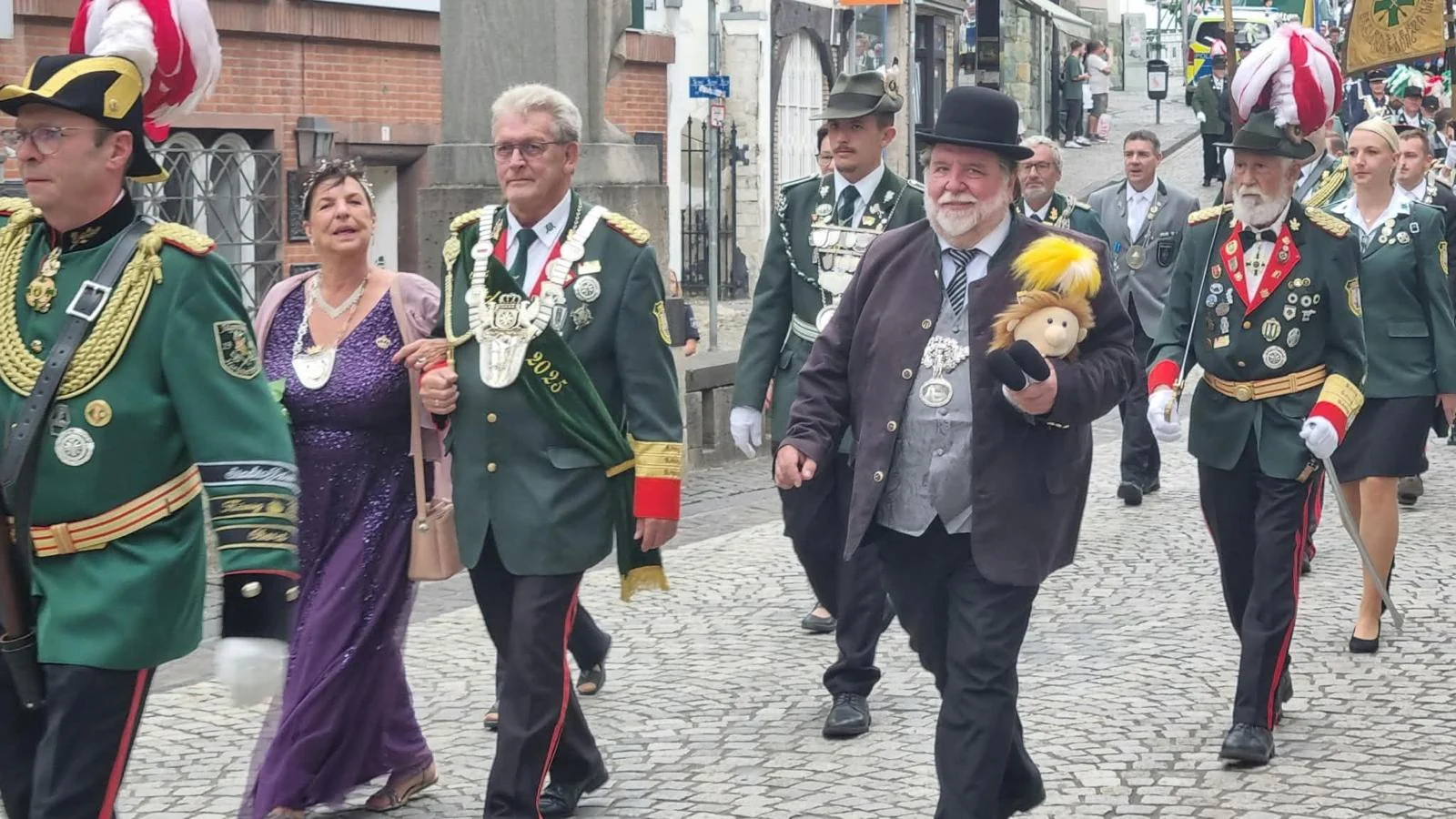 Schützen beim Stadtschützenfest in Mönchengladbach